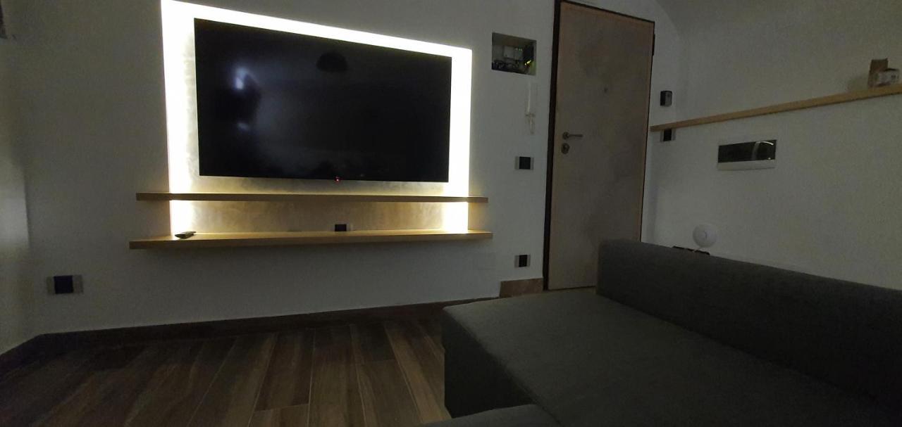 Cozy And Funny Apartment In Front Of Vatican Museums - Myflat In Рим Екстериор снимка
